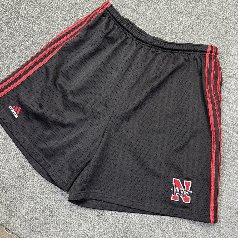 Adidas Nebraska Huskers Shorts Mens 2XL Black Red NCAA Mesh 3 Stripes Y2K